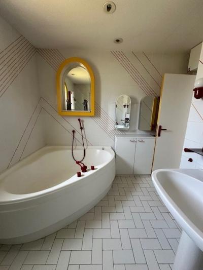 Detached House with Tower and Garden