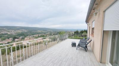 Detached Villa With View Of The Pyrenees