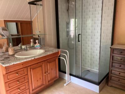 Large House With Garden in Good General Condition