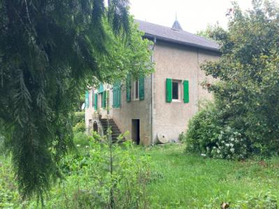 Large House With Garden in Good General Condition