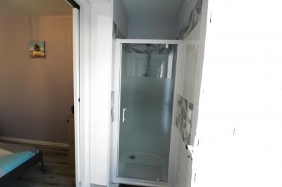 Detached House with Landscaped Garden