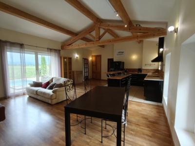 Character House in the Heart of Marseillette Lake Estate