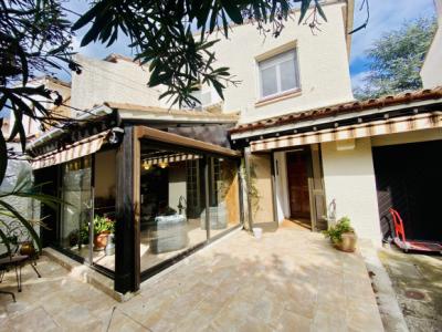 Large House With Garage And Garden