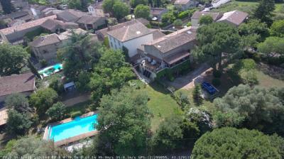 Detached Country House With Swimming Pool