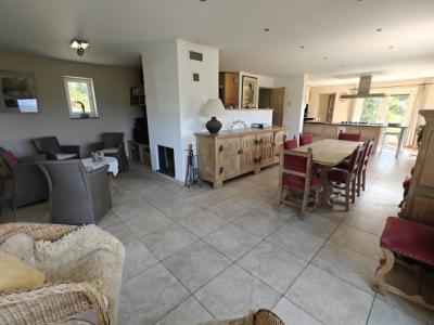 Villa With Breathtaking Views Of The Pyrenees in 23 Hectare Estate