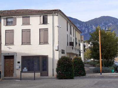 Fully Restored House With Character and Separate Garden