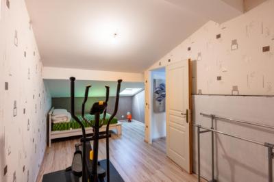 Detached Villa with Swimming Pool