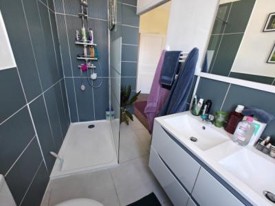Spacious Village House in Great Location