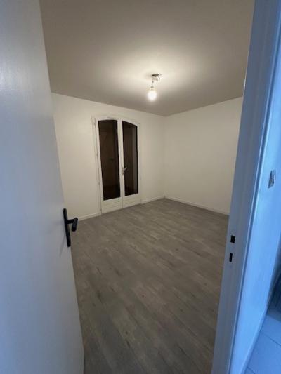 Detached House with Tower and Garden