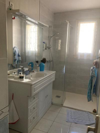 Detached Villa, Swimming Pool, Garage And Terraces