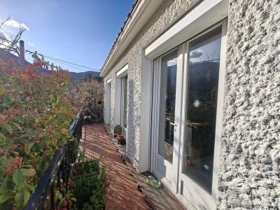 Family Home with Pool in the Middle of Nature