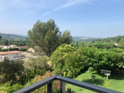 Detached Villa, Swimming Pool, Garage, Parkland Gardens