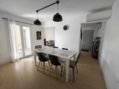 Detached Villa with Landscaped Garden