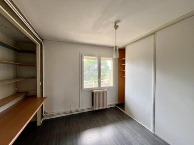 Apartment With Balcony, Cellar And Parking