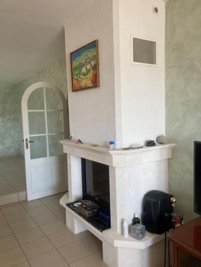 Detached Villa, Swimming Pool, Garage And Terraces