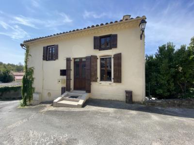 Beautiful House, Renovated with Charm, South Facing Balcony