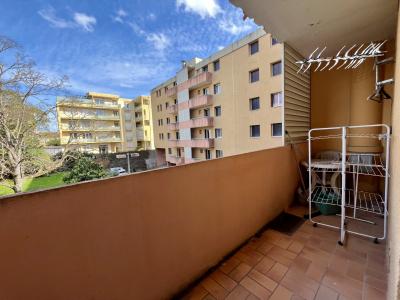 Apartment with Balcony and Garage