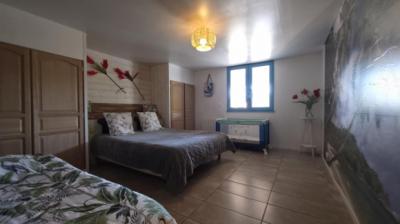 Detached Country Villa with Pool and Open Views