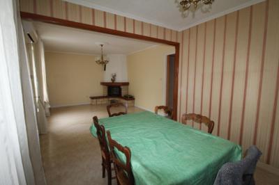 Detached House with Landscaped Garden