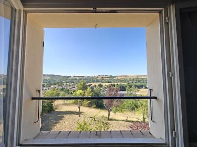 Detached Villa With Open Panoramic Views