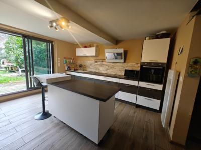 Large House With Garden In The Heart Of The Villag