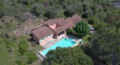 Detached Villa With Swimming Pool and Stunning View