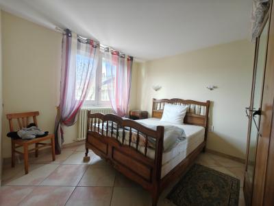 Detached House with Workshop and Garage