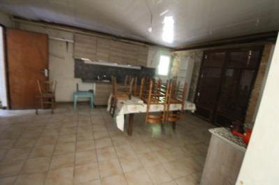 Country House With 1.8 Hectares of Land