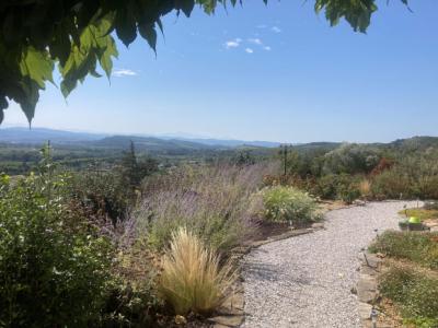 Detached Villa, Swimming Pool, Garage And Terraces