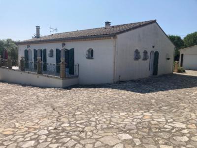 Detached Villa With Garage, Swimming Pool & Pool House