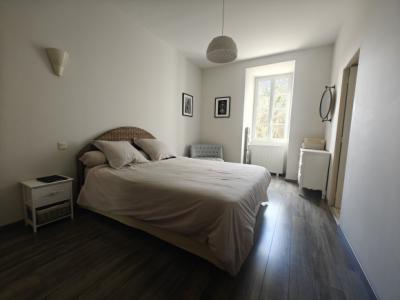 Town House With Pool And Garage