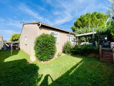 Carcassonne Villa with Pool in Garden