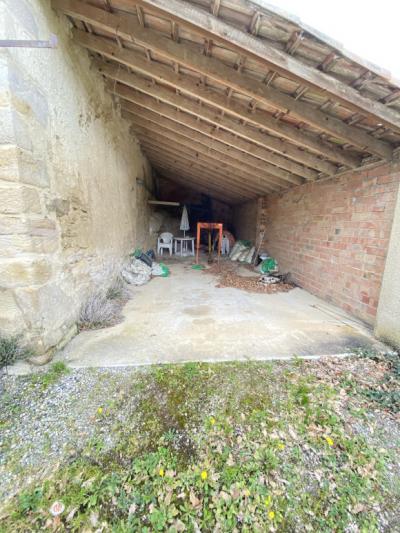 Exceptional Property with Land