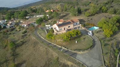 Detached Country Villa with Pool and Open Views