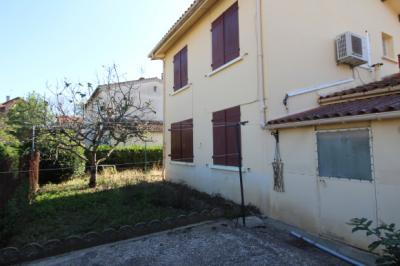 House Close To The Centre of Town