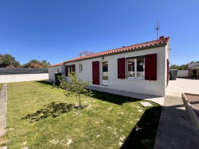 Detached Villa in A lovely Location