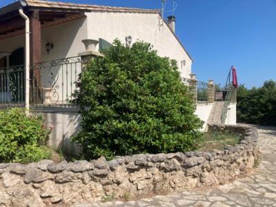 Detached Villa With Garage, Swimming Pool & Pool House