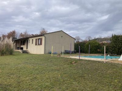 Detached House with Pool and Open Views