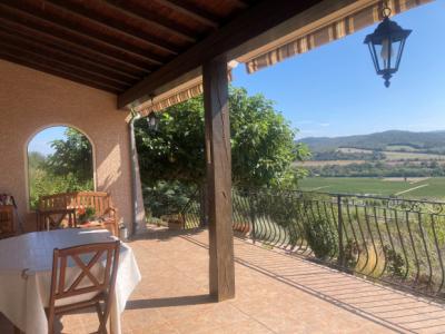 Detached Villa, Swimming Pool, Garage And Terraces