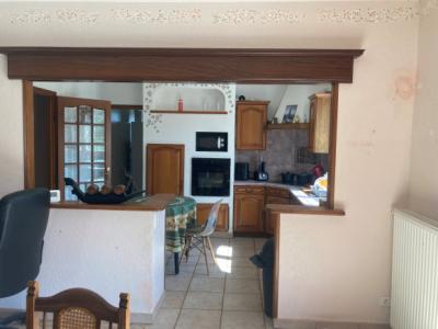 Detached Villa With Garage, Swimming Pool & Pool House
