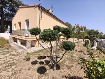 Detached Villa With Garden And Garage