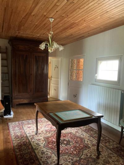 Large House With Garden in Good General Condition