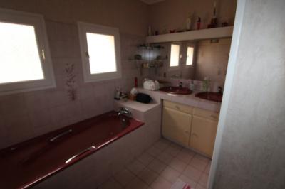 Detached Villa With Open Panoramic Views