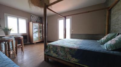 Detached Country Villa with Pool and Open Views