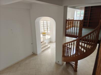 Apartment in Great Location