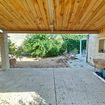 Two Houses in 34 Hectares of Vineyards