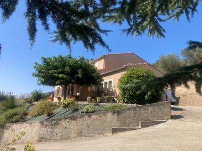 Detached Villa, Swimming Pool, Garage And Terraces