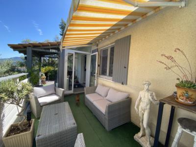 Villa With Beautiful View from the Lovely Terrace