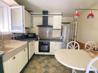 Detached Villa with Lovely Mature Garden