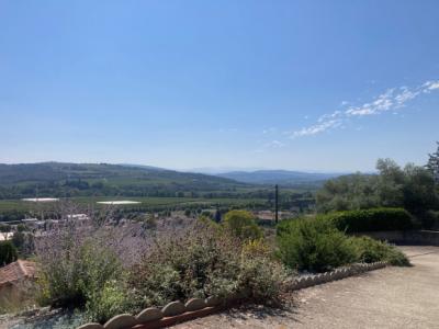 Detached Villa, Swimming Pool, Garage And Terraces